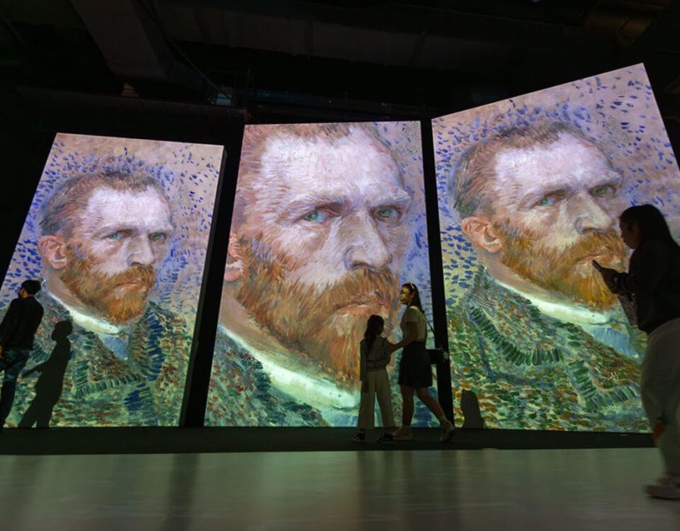 vangogh image in museum